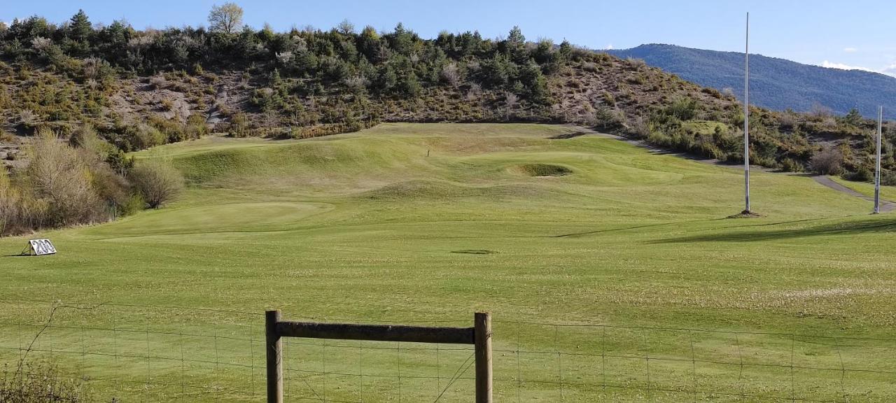 Apto Pirigolf & Pool Margas, Sabinanigo Exterior photo